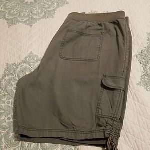 Ladies Cargo Shorts